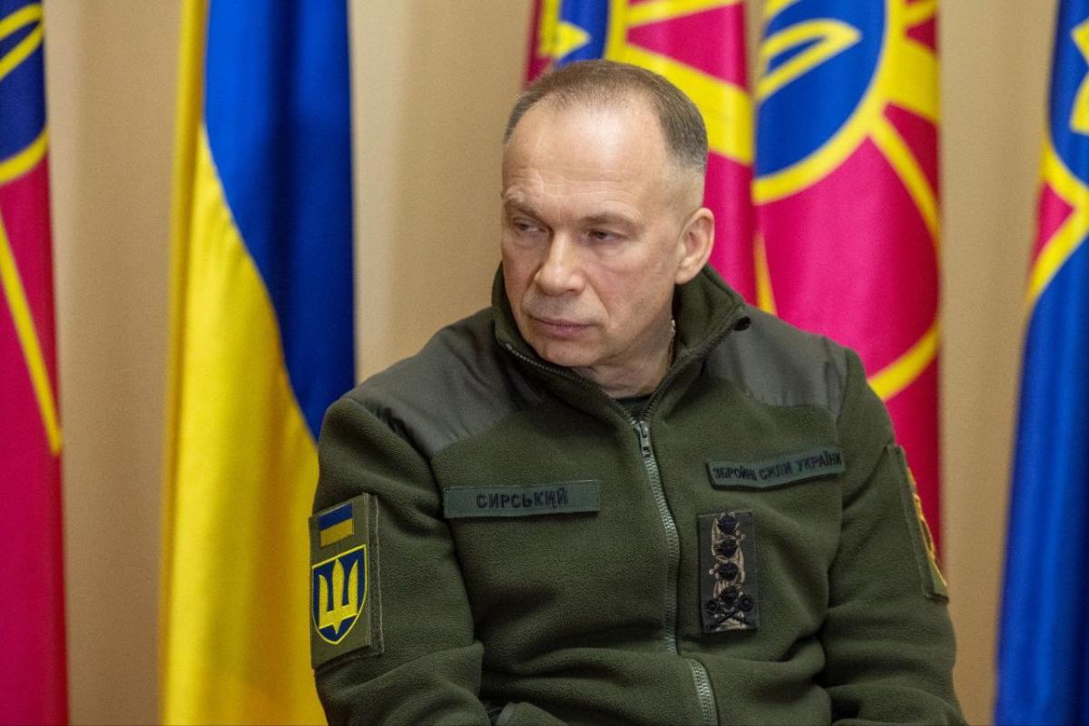 Сирський сказав, скільки військових залишаються на передовій без ротації понад 200 днів Сирський сказав, скільки військових залишаються на передовій без ротації понад 200 днів