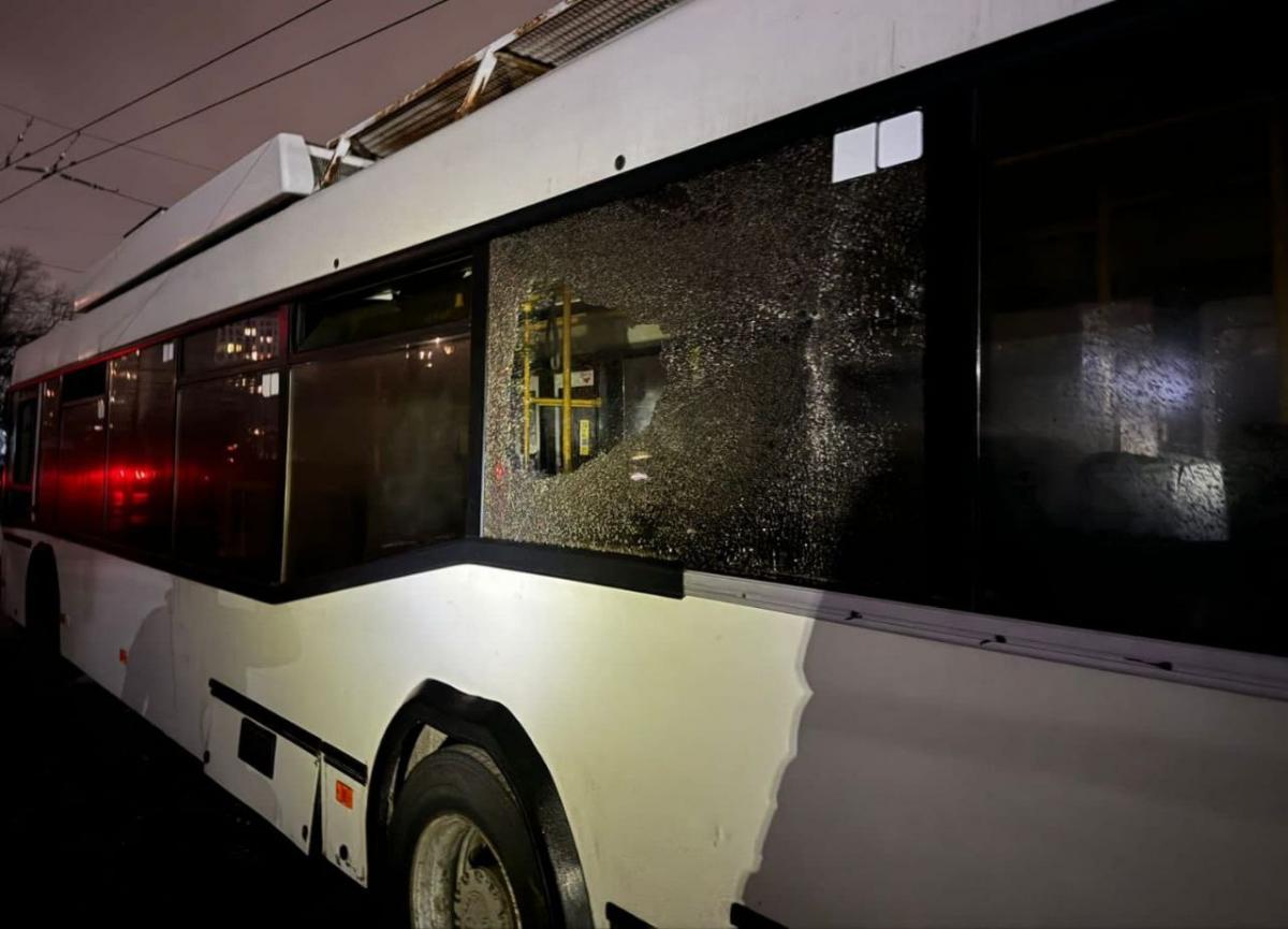 Россияне обстреляли Днепр и Запорожье: более 10 человек ранены, есть разрушения