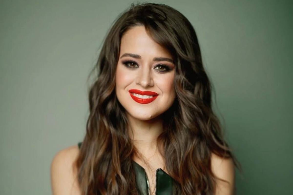 Бывшая жена Дзидзьо показала архивное фото: как выглядела певица 4 года назад