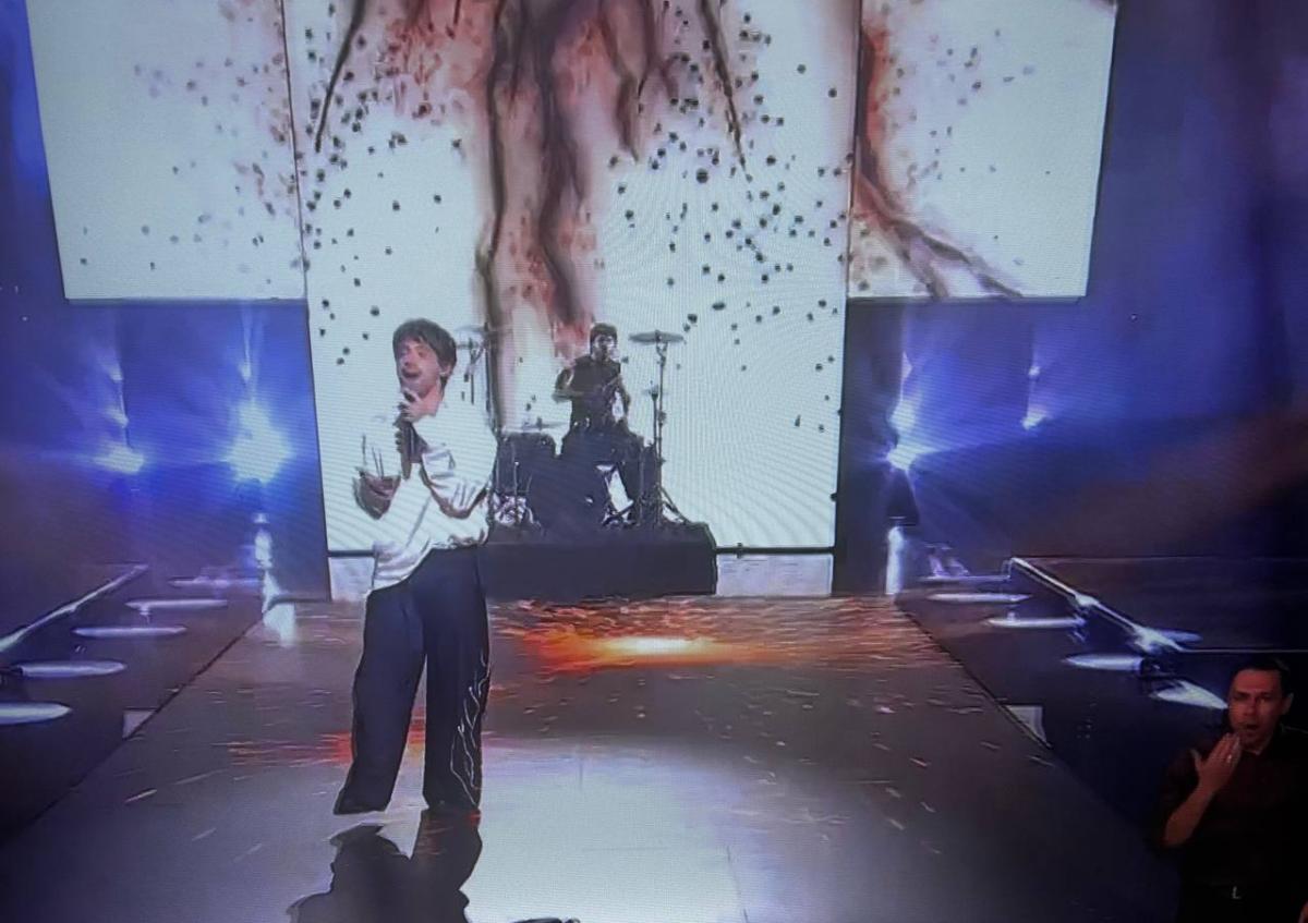 Финалист национального отбора на 'Евровидение-2026' рассказал об операции перед выступлением