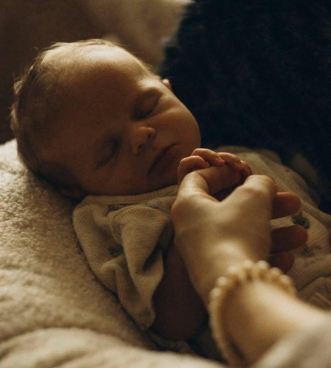 'Такі милі': 40-річна українська співачка зворушила мережу новими фото з сином