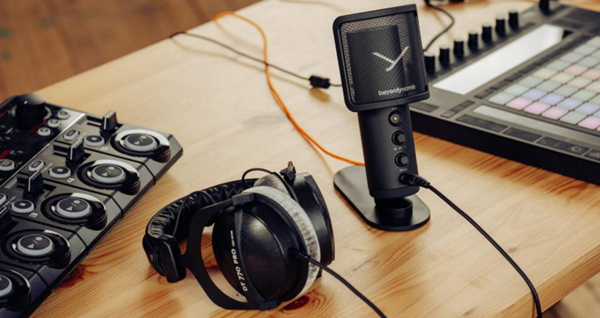 Топ-5 микрофонов для стриминга и подкастов: как выбрать лучший для вашей студии?