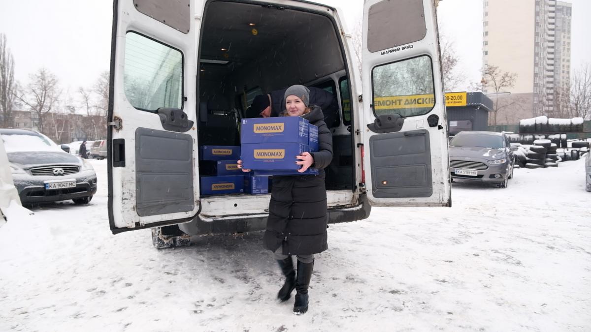 Чайная помощь Пунктам несокрушимости: в Киевской области 'Мономах' присоединился к обогреву украинцев