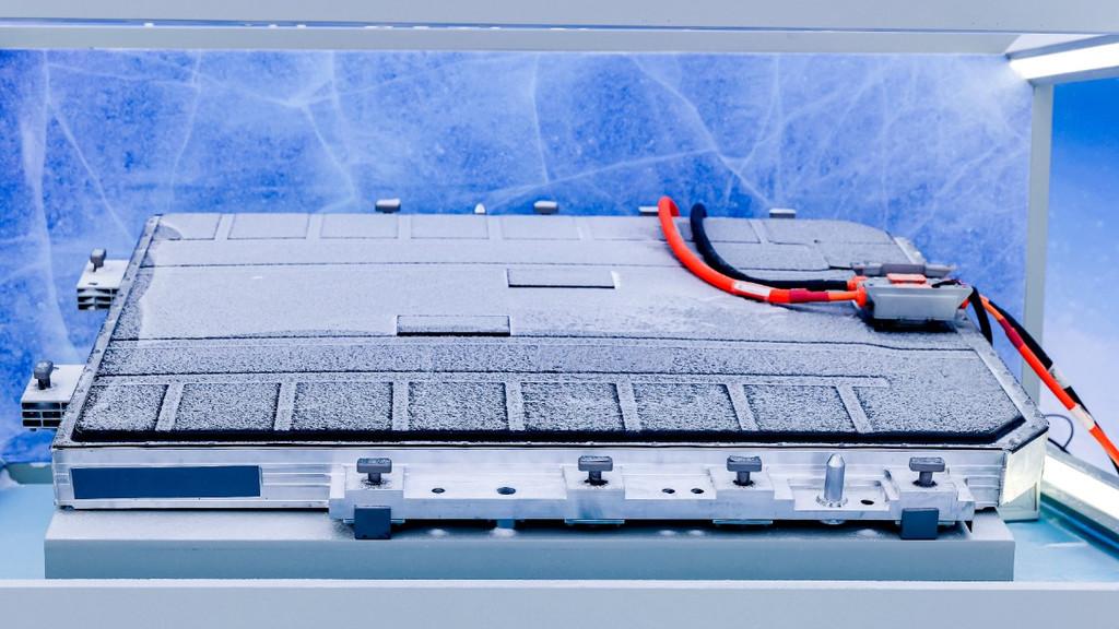 Натрій замість літію: ця батарея нового типу зможе пережити ваш електромобіль