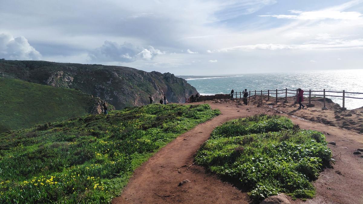 Португалія у лютому з курсом євро 52: плюси, мінуси, підводні камені