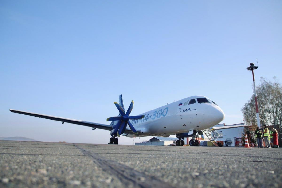 Російський авіалайнер-'‎довгобуд'‎ почне виконувати регулярні рейси: оприлюднено терміни