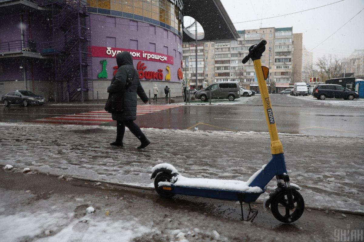 Травмувалося понад 6 тисяч киян: девʼятьом посадовцям повідомили підозру через ожеледицю
