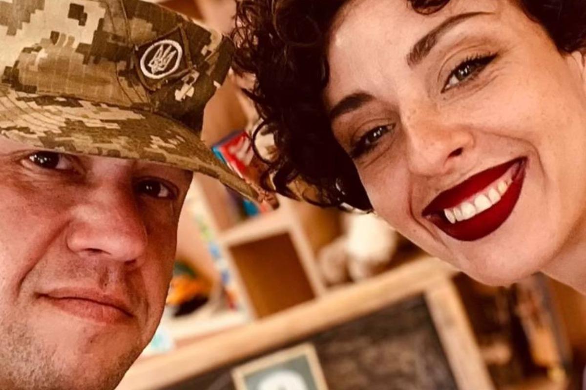 Український актор-воїн відверто розповів про стосунки з дружиною під час війни