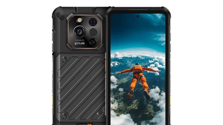 Їх небагато, але вони є: 5 нових Android-смартфонів зі знімними батареями