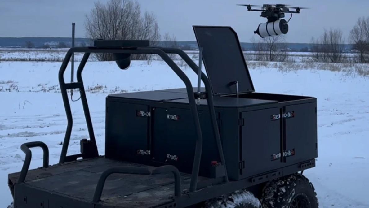 Український наземний робот може запускати FPV-дрони біля лінії фронту: BI дізнався деталі