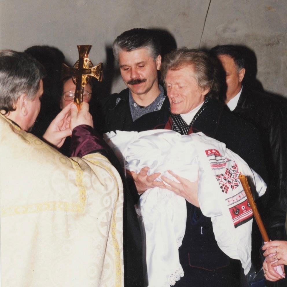 Зібров публічно звернувся до дочки і показав фото з нею, зроблені майже 30 років тому