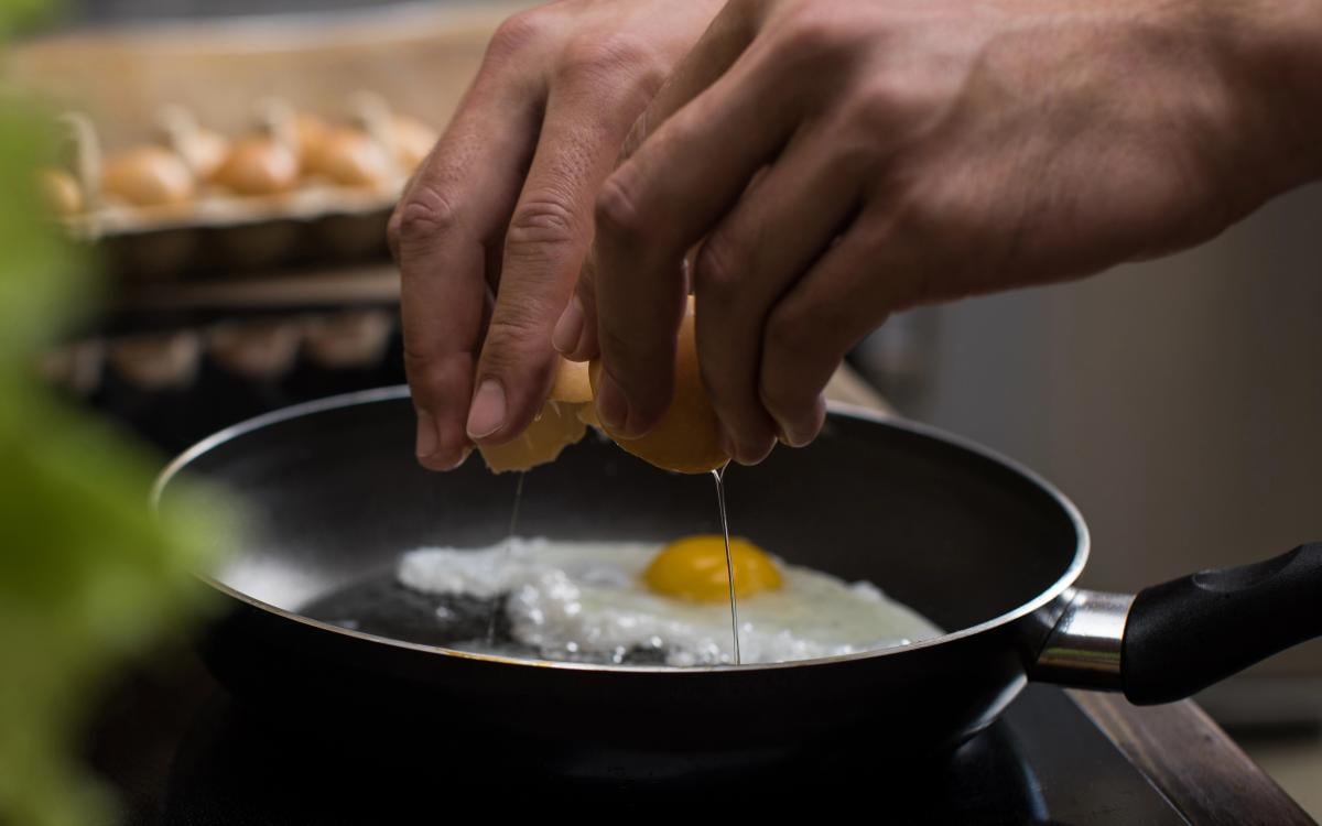 Секретний інгредієнт для яєчні: додайте його і смак вийде ідеальним Секретний інгредієнт для яєчні: додайте його і смак вийде ідеальним