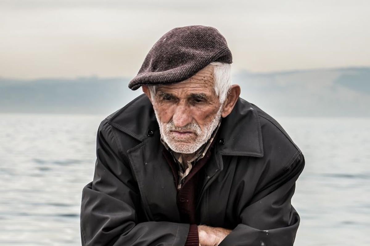 Про що найбльше шкодують 90-річні люди: психолог назвав найпоширеніші відповіді