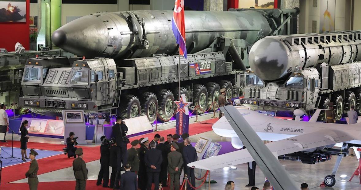 13-летняя девочка будет контролировать ядерное оружие КНДР, - Newsweek