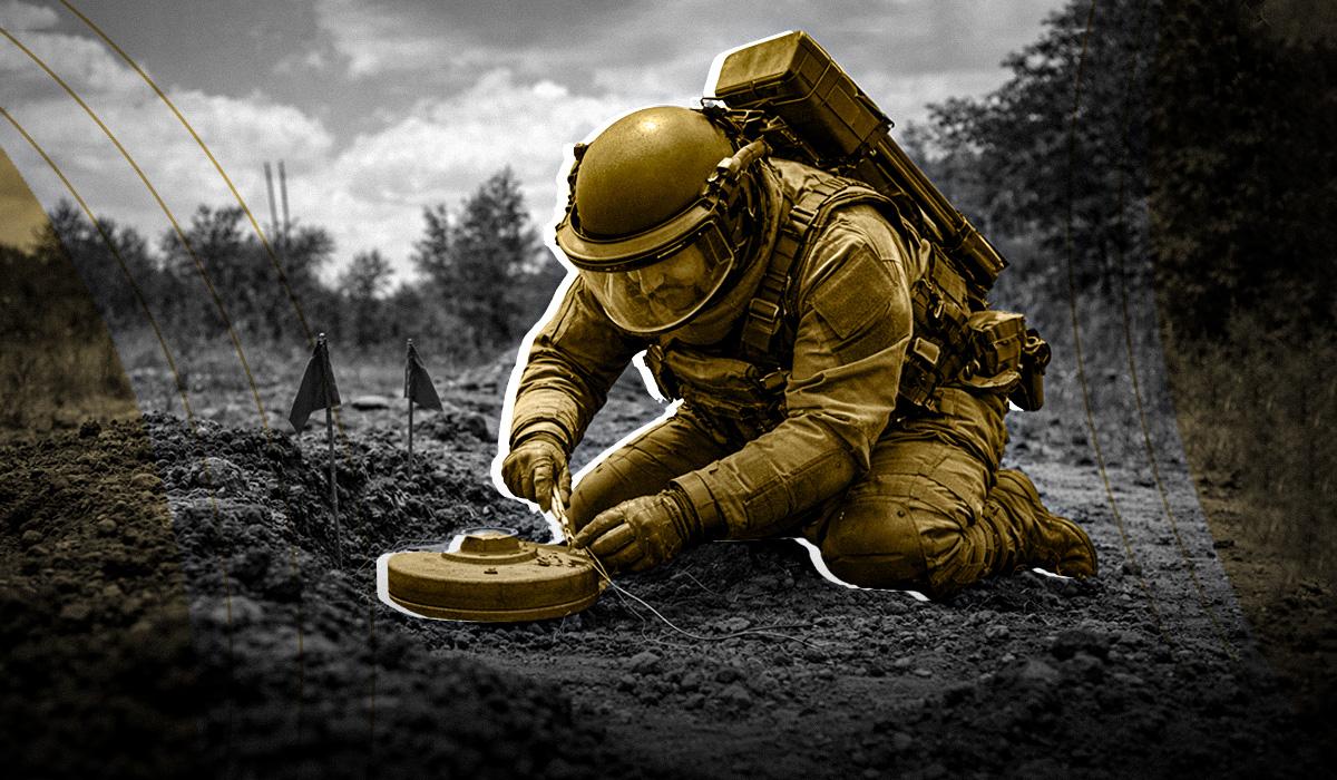 В наушниках слышал, как россияне шепчутся: сапер рассказал о работе под носом у врага