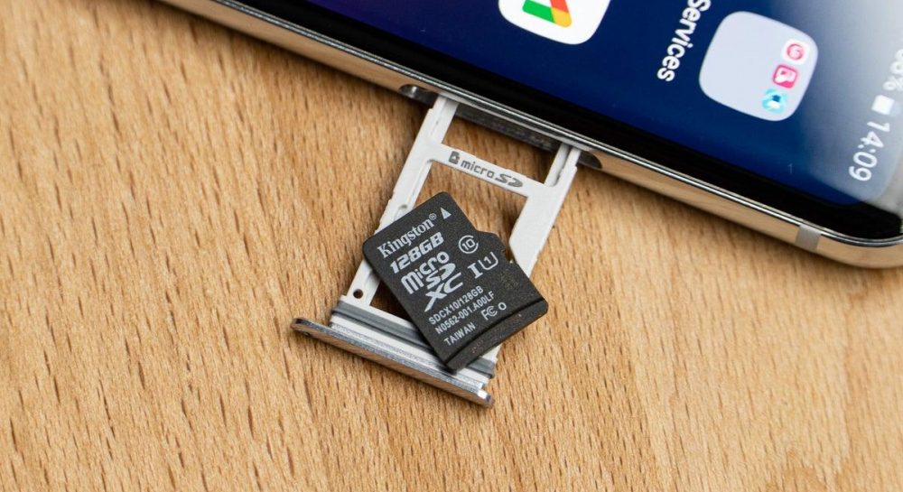 Смартфони з картою пам'яті 2026