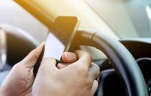 Припиніть використовувати USB в машині для зарядки: є швидший спосіб