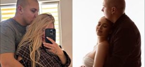 Беременная победительница "Холостяка" неожиданно обратилась за помощью в сети