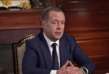 Медведєв вибухнув новими погрозами і самовпевнено заявив, що перемога РФ вже проглядається