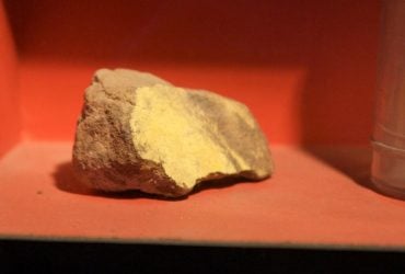 Ученые обнаружили миниатюрный ядерный реактор, которого не должно быть: что с ним не так