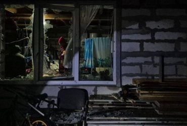 Окупанти завдали ударів по Дніпропетровщині та Запоріжжі: загинула людина, є поранені