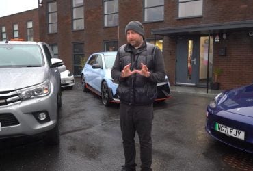 Правда ли, что заправка авто с ДВС быстрее, чем зарядка электрокара: реальный эксперимент