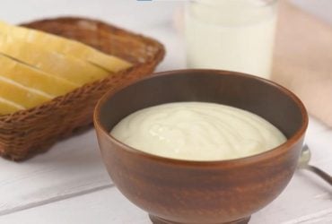 Всі будуть просити добавки: рецепт манної каші без грудочок