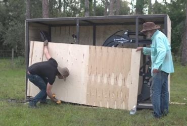 Американец купил дешевый китайский экскаватор и сильно удивился тому, что получил (видео)