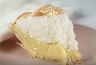 Ідеальний лимонний пиріг з меренгою: простий спосіб приготувати ресторанний десерт вдома