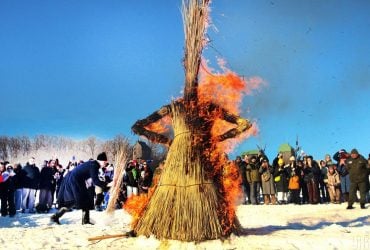 Спалення символа зими і танці: як у Пирогові святкували Масницю 2026 (фоторепортаж)