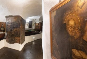 Ближні печери Києво-Печерської лаври тепер відкриті для відвідувачів (фото)