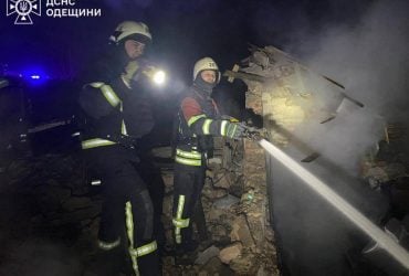 РФ ударила по Украине дронами: в двух портах масштабные пожары, ранен 3-летний ребенок