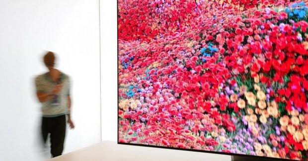 Скрытая функция телевизора портит фильмы: как отключить эффект "мыльной оперы" Kép