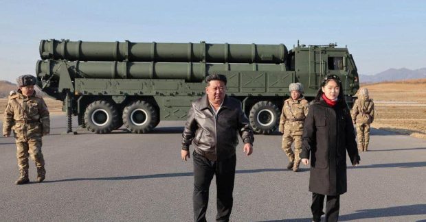 Армія КНДР отримала велику партію 600-мм реактивних систем залпового вогню: що відомо