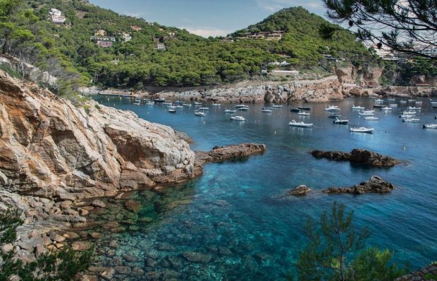 Культовий "інстаграмний" пляж на Майорці можуть повністю закрити для туристів: що сталося