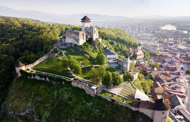 Місто поруч з Україною оголосили Європейською столицею культури: чим воно цікаве