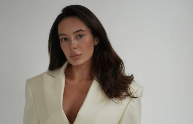 Популярна українська блогерка розсекретила стать первістка (відео)