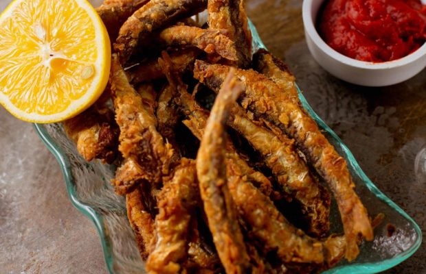 Як посмажити мойву без запаху: хитрий спосіб - здивує навіть досвідчених господинь