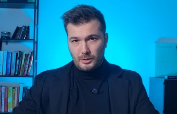 Популярный блогер объявил о мобилизации в ВСУ (фото)