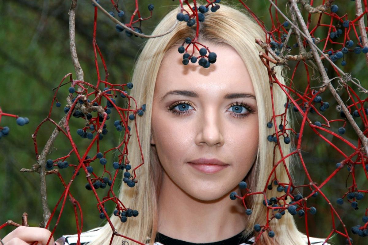 что значат голубые глаза