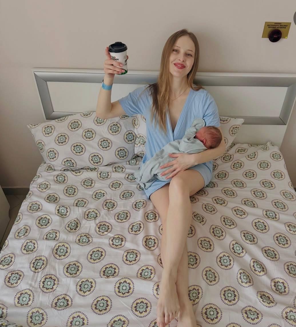 Зірка 'Кріпосної' Сагайдачна втретє стала мамою (фото)