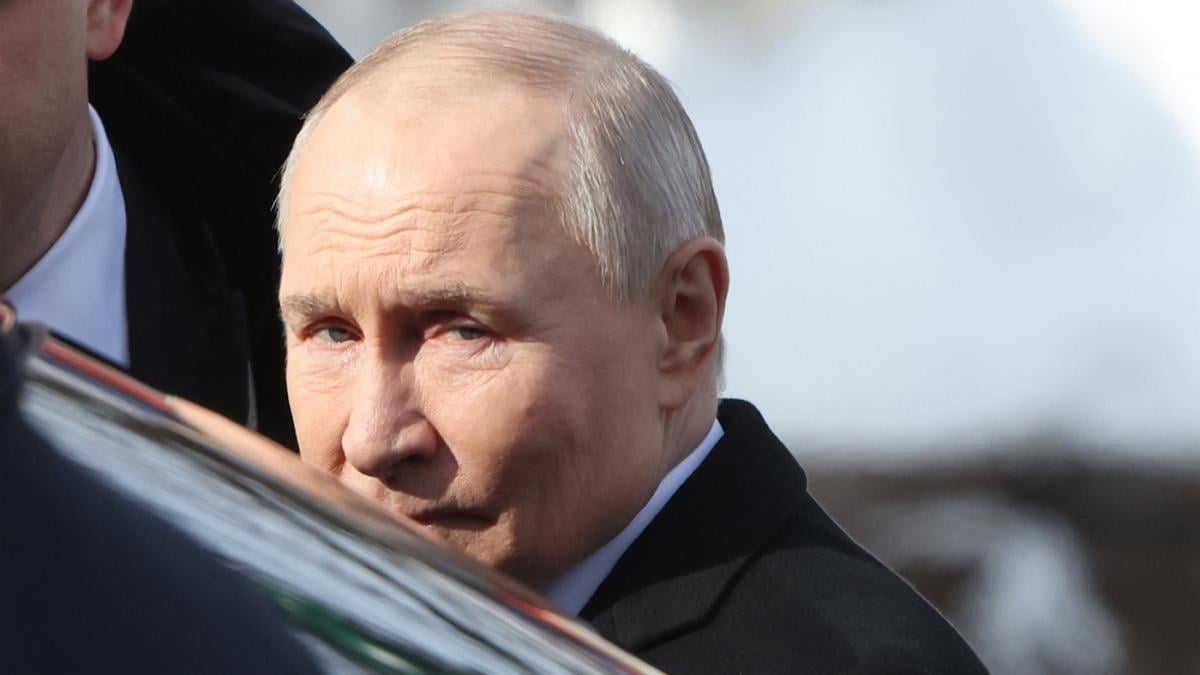 Путин из 'шахматиста' превратился в 'мистера Бина': The Telegraph перечислил его ошибки Путин из 'шахматиста' превратился в 'мистера Бина': The Telegraph перечислил его ошибки