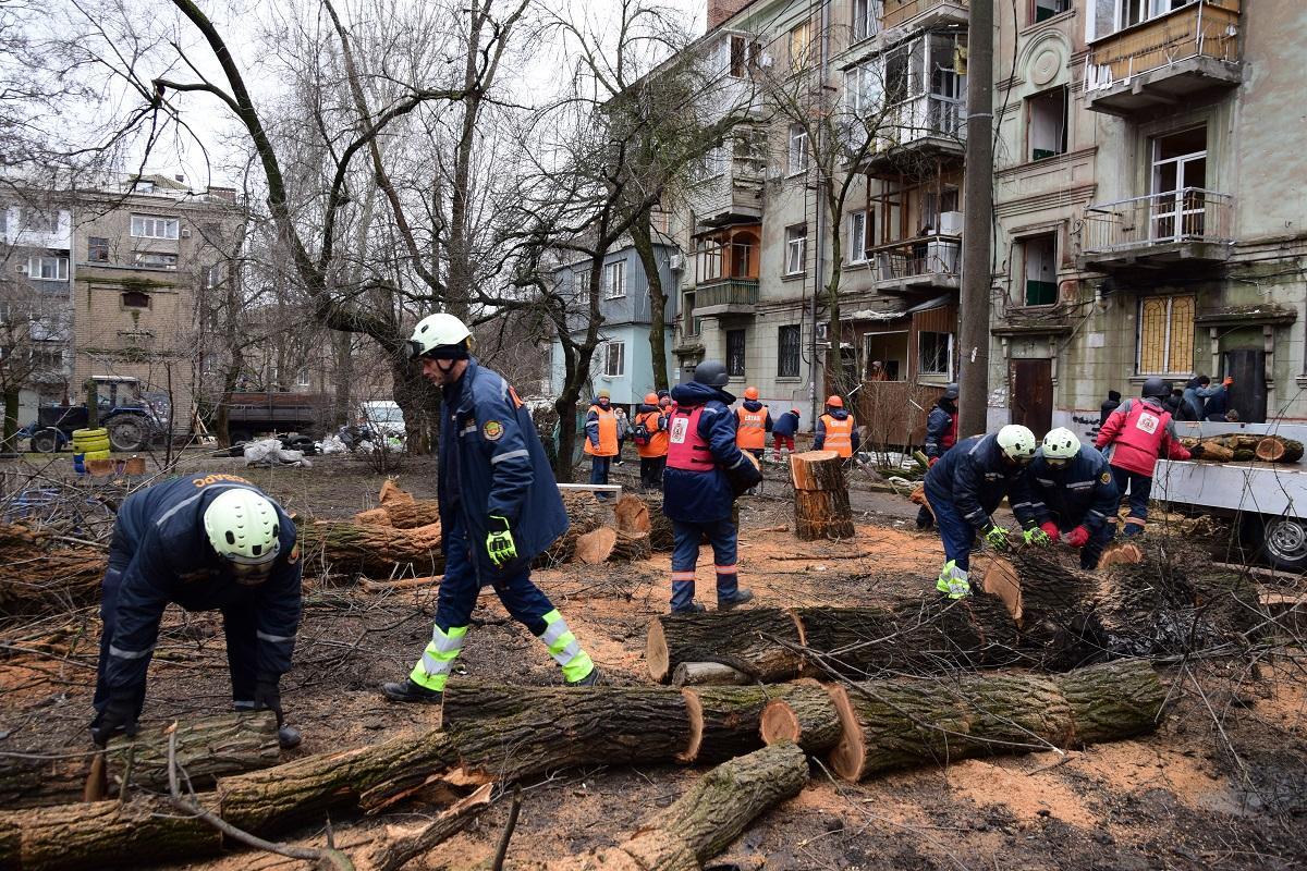 За 20 кілометрів від ворога: як живе прифронтове Запоріжжя За 20 кілометрів від ворога: як живе прифронтове Запоріжжя