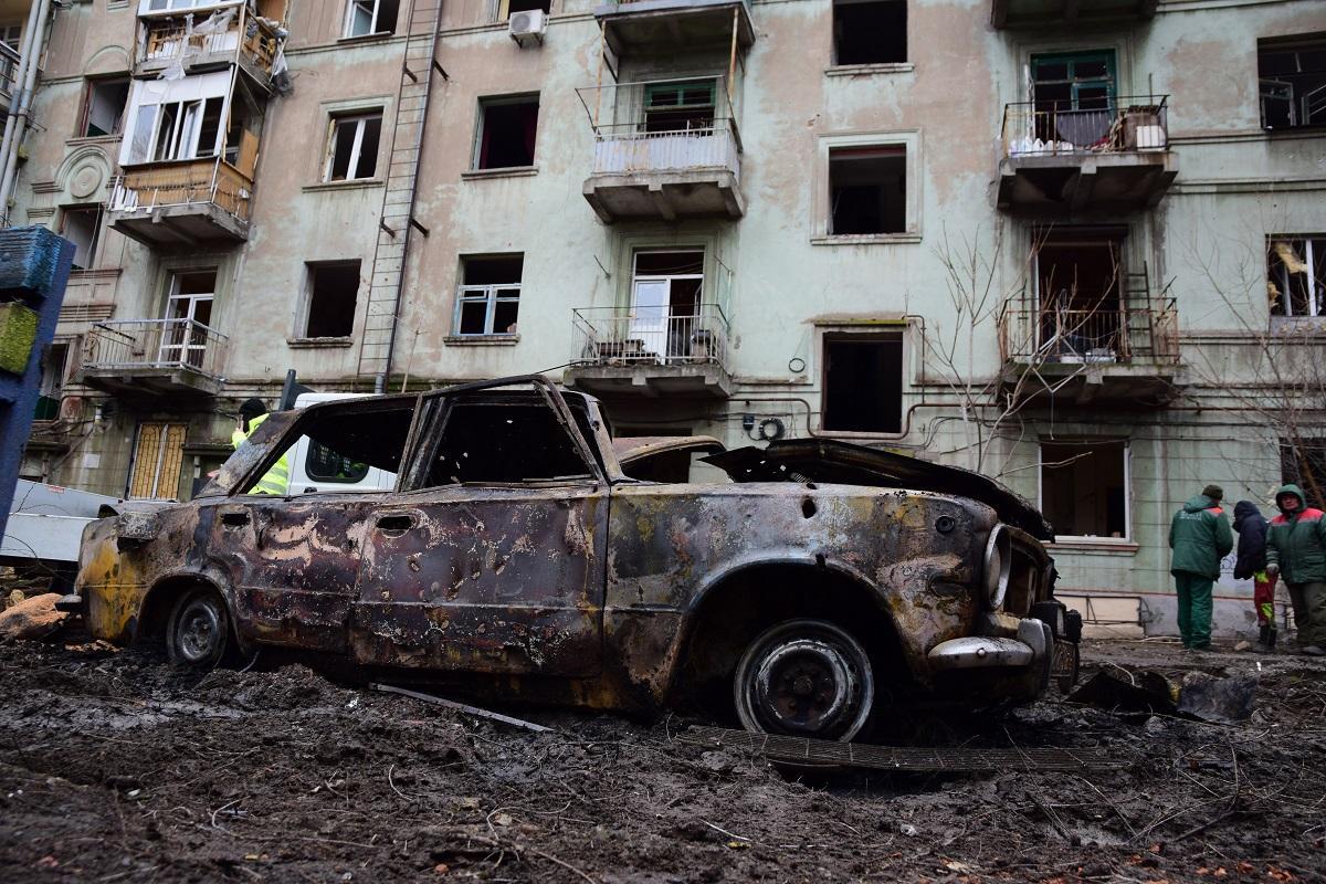 За 20 кілометрів від ворога: як живе прифронтове Запоріжжя За 20 кілометрів від ворога: як живе прифронтове Запоріжжя