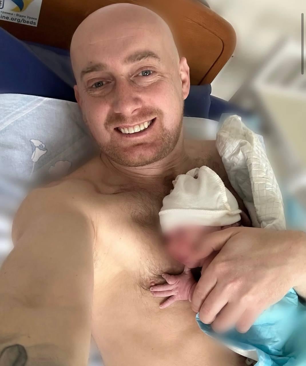 Известный украинский юморист в третий раз стал отцом (фото) Известный украинский юморист в третий раз стал отцом (фото)