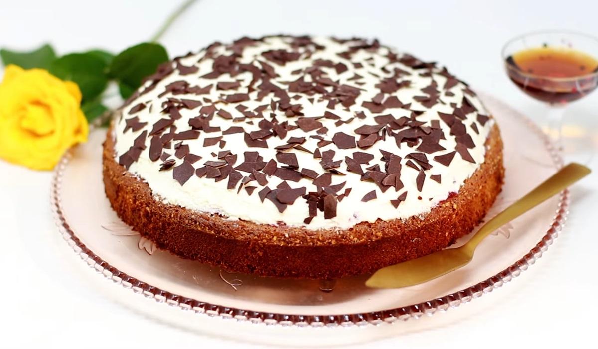 Смачний і простий десерт на будь-яке свято: як приготувати торт 'П'яниця' Смачний і простий десерт на будь-яке свято: як приготувати торт 'П'яниця'