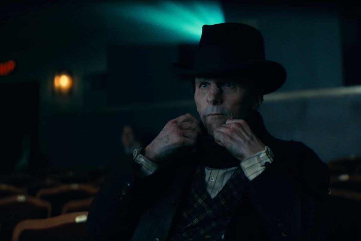 'Наречена!': огляд романтичного горору з Крістіаном Бейлом в ролі самотньої потвори Франкенштейна