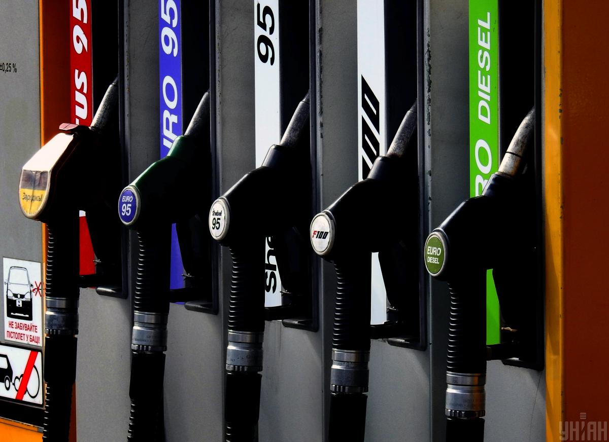 Ціни на АЗС продовжують зростати: скільки коштує бензин, дизель та автогаз сьогодні