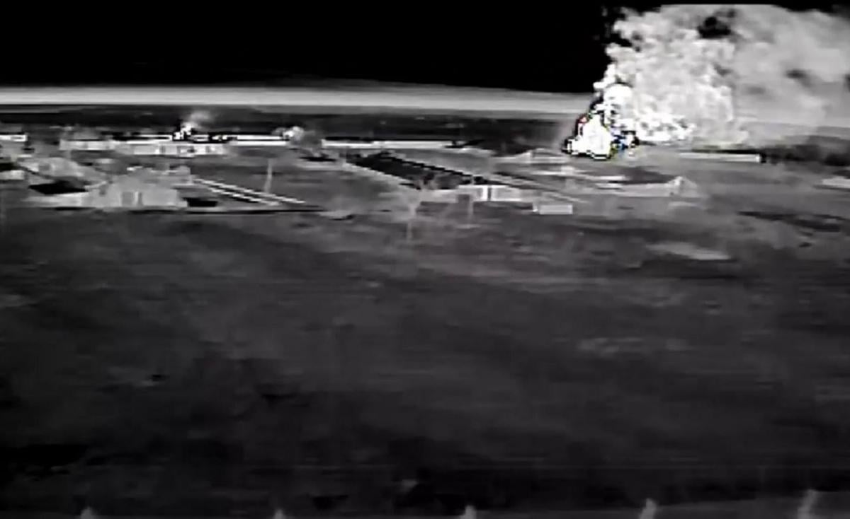 'Бавовна' в Криму: СБУ уразила авіаремонтний завод та два 'Панцирі', - джерела (фото)