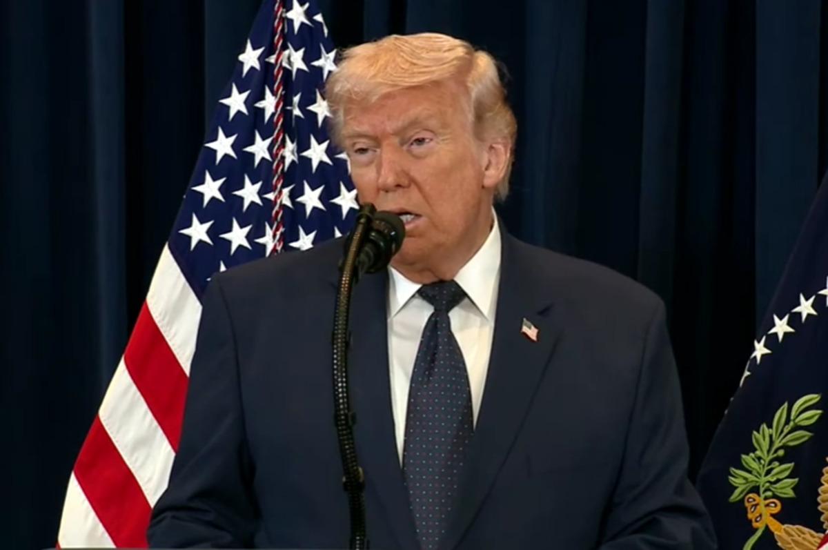 Трамп пригрозив Ірану, що для угоди може стати 'надто пізно'